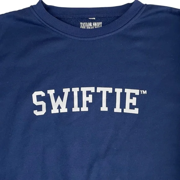 Taylor Swift The Eras Tour SWIFTIE Sweatshirt Navy XS - Picture 4 of 8